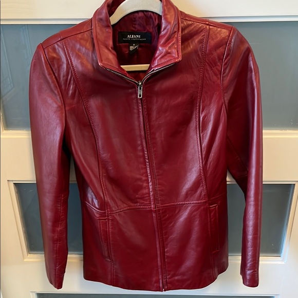 Leather Jacket - Picture 3 of 10
